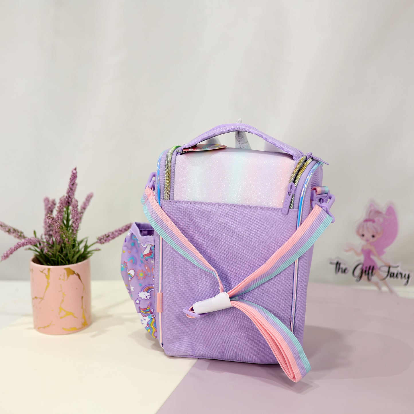 VEST Kids Premium Lunch Bag with Separate Bottle Compartment.– Cute Character Designs