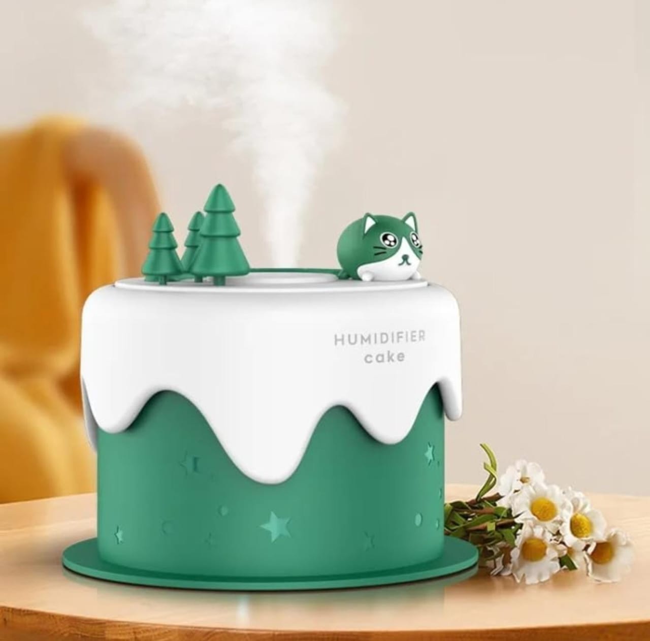 Cute Cake Shape Mini Humidifier with LED Light